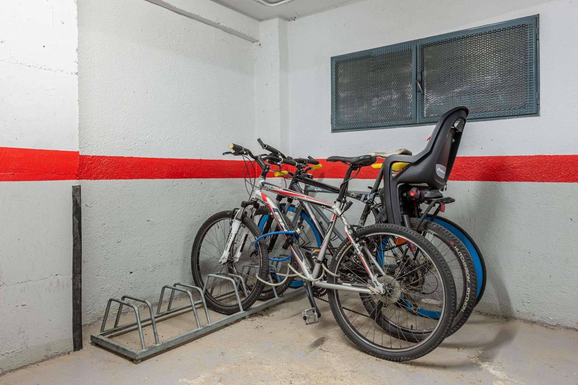 Apartamentos Astoria Tarragona Eksteriør billede