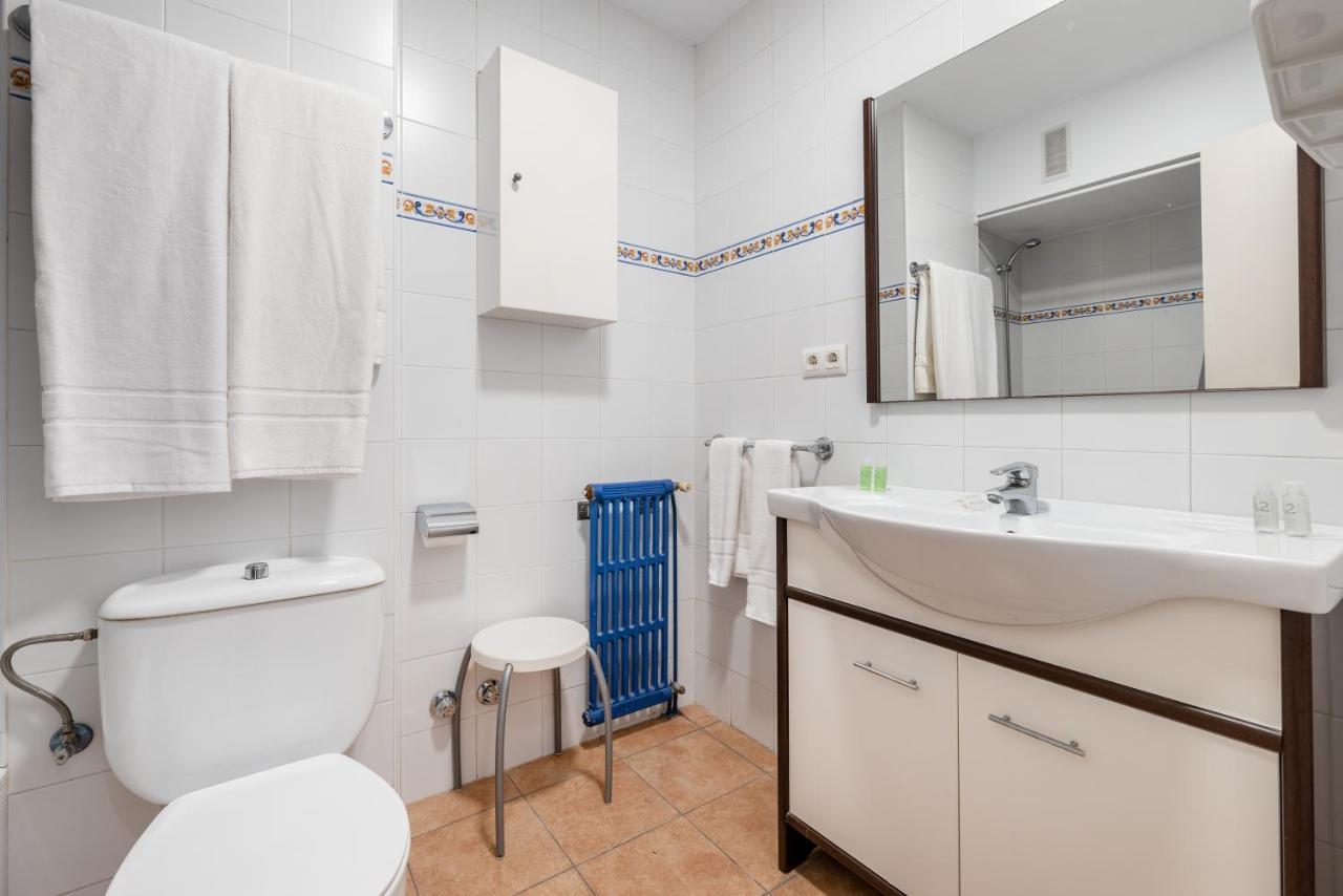 Apartamentos Astoria Tarragona Eksteriør billede